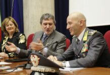 Abruzzo, Marsilio firma accordo con GdF per prevenire illeciti Pnrr