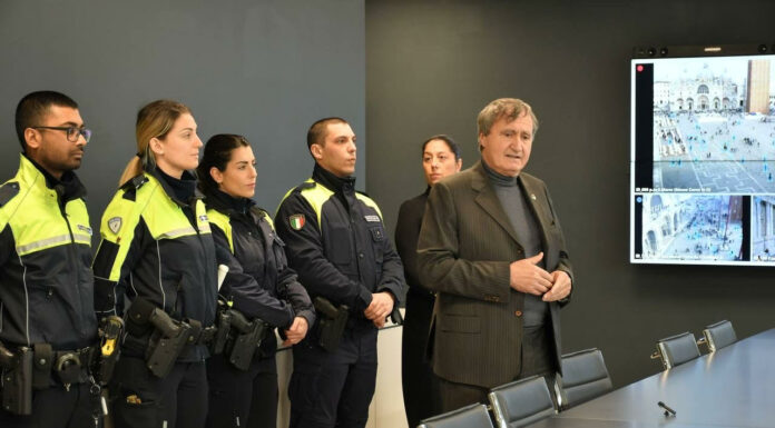 Spaccate alle vetrine, la Polizia Locale arresta tre persone