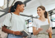 Al via i bandi della borsa di studio “Amazon Women in Innovation”