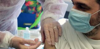 Covid, in Lombardia solo 8 positivi ricoverati in terapia intensiva