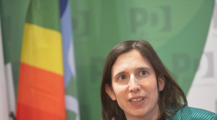 Autonomia, Schlein “Calderoli sta forzando la Costituzione”