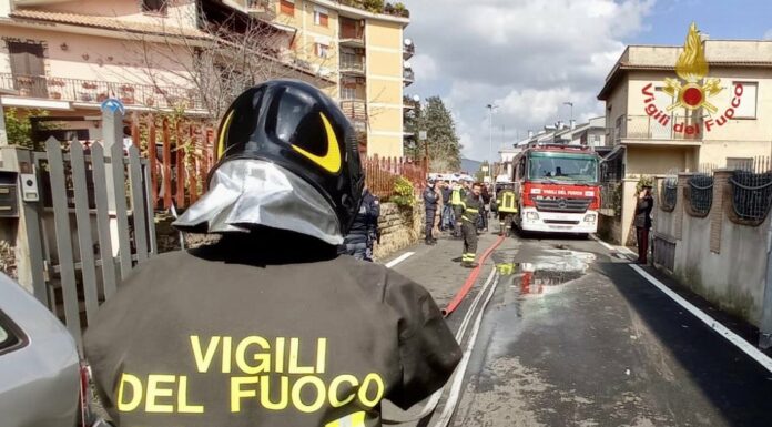 Scontro in volo tra due ultraleggeri dell’Aeronautica Militare, 2 morti
