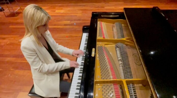 Vanessa Benelli Mosell, un viaggio tra le note “La musica come ossigeno”