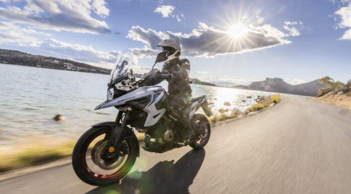 Arrivano in concessionaria le nuove Suzuki V-Strom 1050 e 1050DE