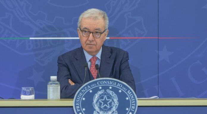 Droga, Mantovano “Minaccia per la salute di tutti e sicurezza comunità”