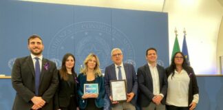 Napoli città italiana dei giovani 2023