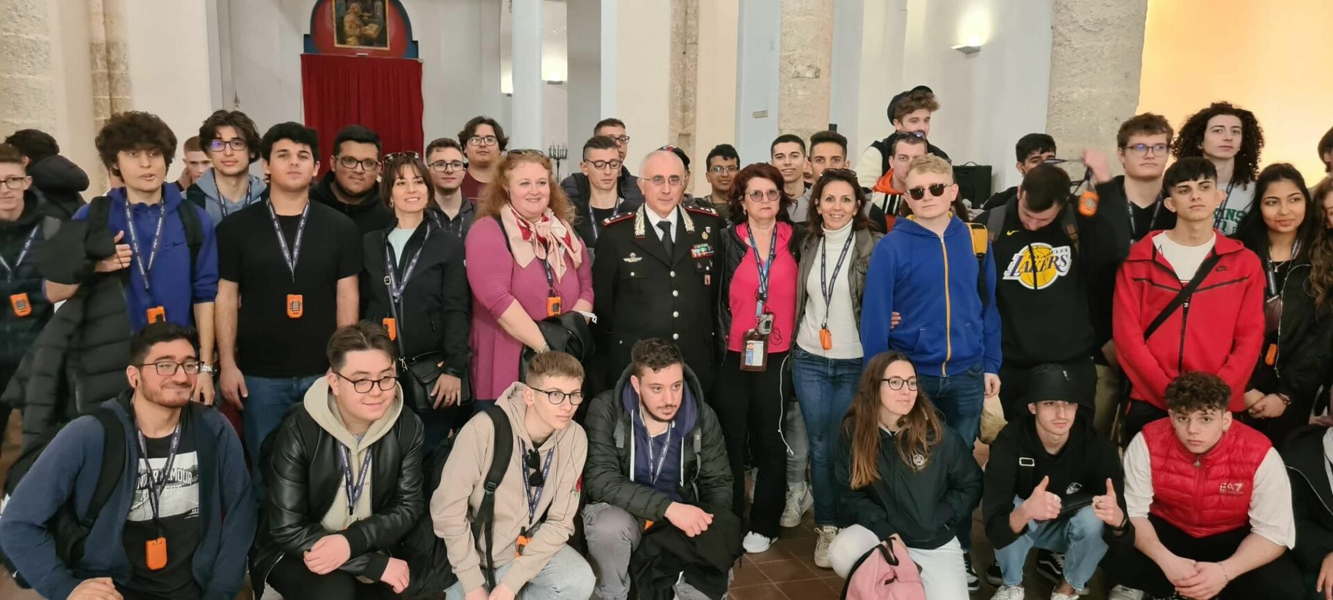 Studenti milanesi a scuola di legalità al Comando Legione Carabinieri Sicilia
