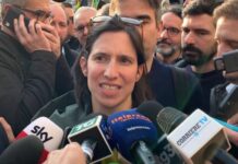 Figli coppie gay, Schlein “Pronta una legge per il Parlamento”