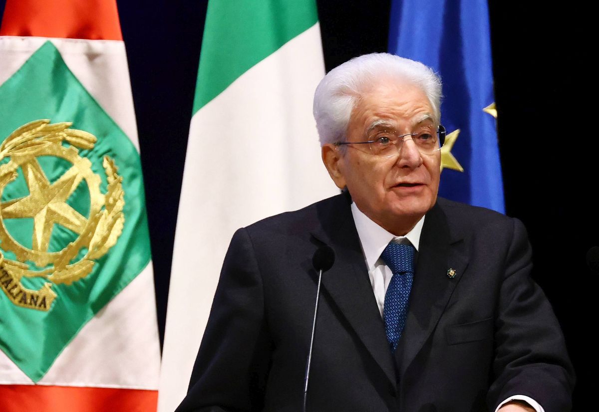Mattarella “Dire no a metodi mafiosi o si rischia di diventare complici” Mattarella “Dire no a metodi mafiosi o si rischia di diventare complici”