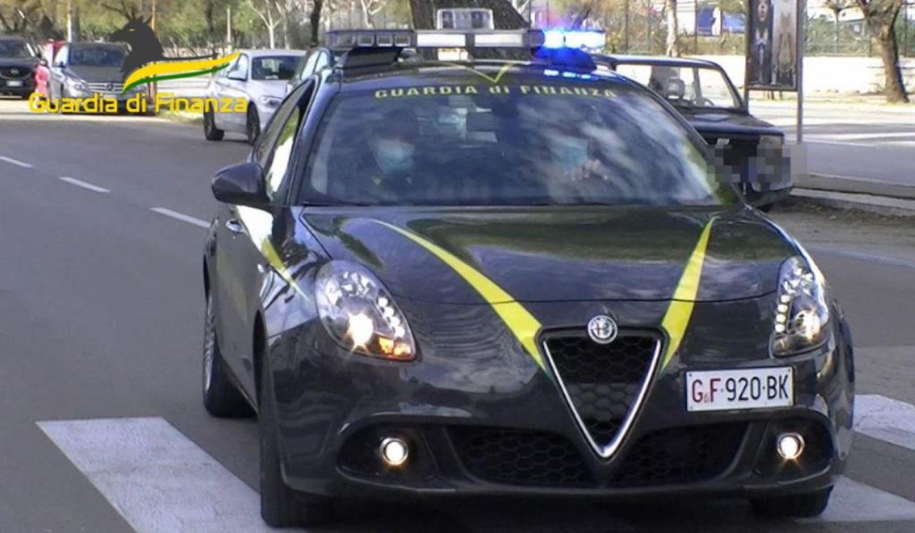 Truffa sui bonus edilizi, sequestro per 1,7 miliardi e 21 indagati Truffa sui bonus edilizi, sequestro per 1,7 miliardi e 21 indagati