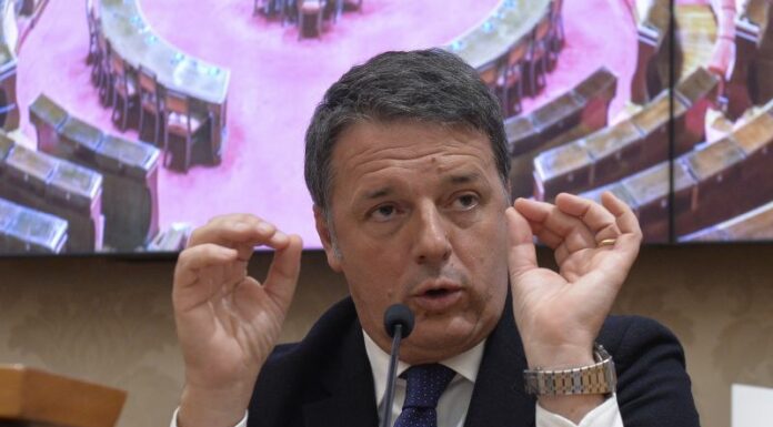 Terzo Polo, Renzi “Nuovo partito entro autunno, ci credo davvero”