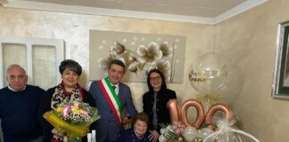 Geraci Siculo festeggia nonnina centenaria, borgo madonita in corsa per la “Zona blu”