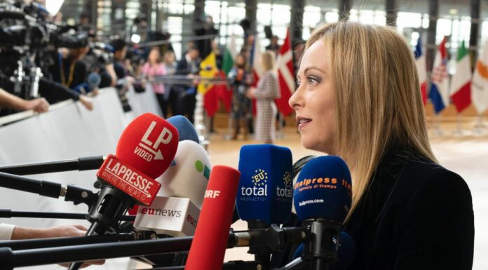 Ue, Meloni “Sistema bancario stabile e solido, ma monitoriamo”