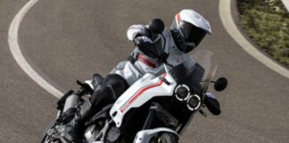 Ducati, sistema di navigazione Turn by Turn sulla DesertX