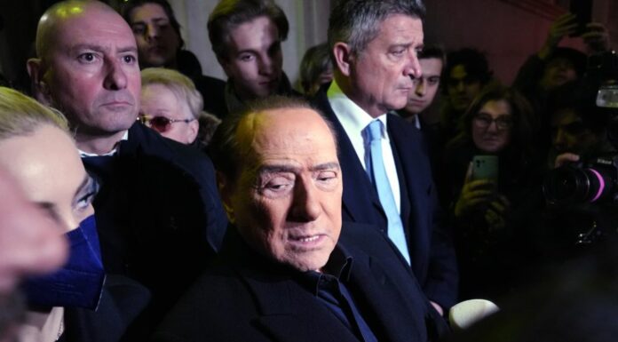 Forza Italia, Berlusconi “Nesssuna rottamazione, decido io la linea”