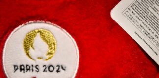 Cio riapre a russi e bielorussi ma prende tempo su Parigi2024