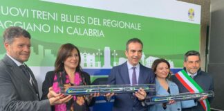 Sui binari calabresi arriva il primo treno blues di Trenitalia