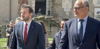 Roma, visita a Malagrotta di Gualtieri con commissario Ue Sinkevicius