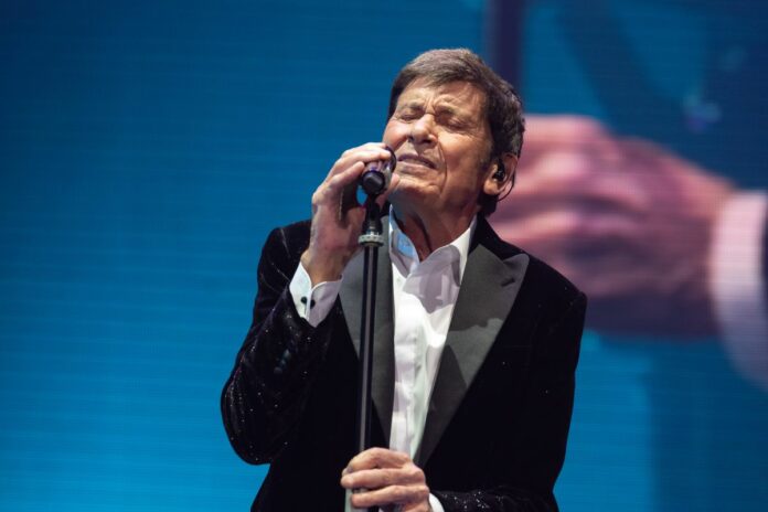 Italian singer Music Concert - Gianni Morandi