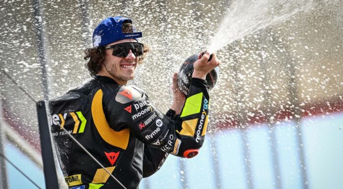 Bezzecchi vince in Argentina e guida Mondiale, tripletta Ducati