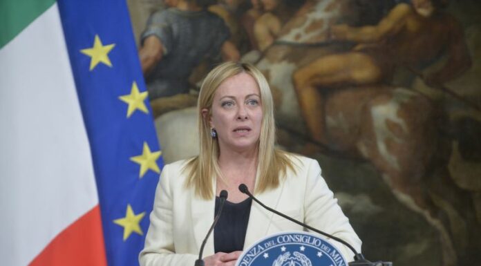 Vino, Meloni “Un dovere sostenere questo settore”