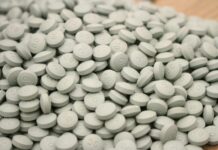 Farmaci, nel 2021 uso antibiotici in lieve calo ma 24% inappropriato