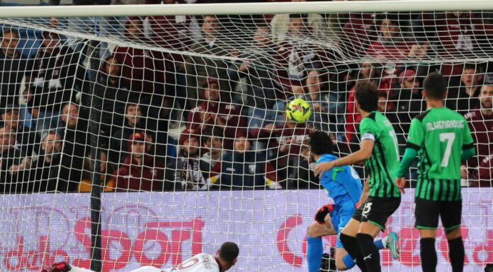 Sanabria risponde a Pinamonti, Sassuolo-Torino 1-1