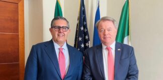 Il presidente Toti incontra il console generale degli USA Needham