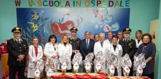 I Carabinieri donano uova di Pasqua ai piccoli degenti del Garibaldi-Nesima di Catania