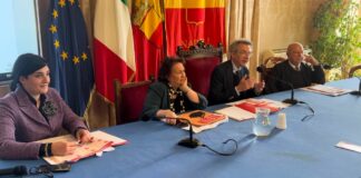 “Vedi Napoli e poi mangia”, via alla rassegna sulla cucina partenopea