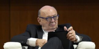 Alleanza Governo-città per raggiungere la neutralità climatica