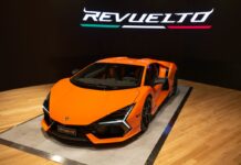 Lamborghini Revuelto, la prima supersportiva V12 ibrida