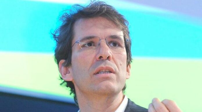 iGenius, Parisse Svp Business Development & General Manager Emea