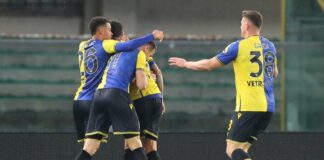 Il Verona ribalta il Sassuolo, resta in corsa per la salvezza
