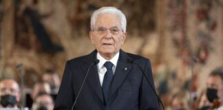 Mattarella “La pace tra i popoli dev’essere costantemente difesa”