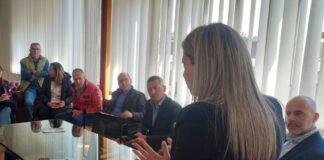 Satta incontra allevatori sardi e sindacati “Nessun licenziamento”