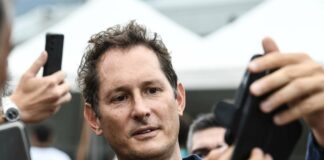Elkann “Obiettivo Ferrari sarà sempre vincere il Mondiale”