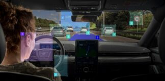 Ford, guida in autostrada senza mani al volante debutta in Ue