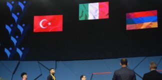 Europei pesi, Reyes oro e Miserendino argento