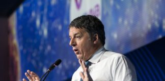 Renzi “Obiettivo 10% alle Europee. Se Meloni in crisi il soccorso arriverà da Conte”