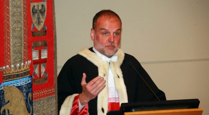 Università, calano stranieri e fuorisede. Modello Torino in crisi
