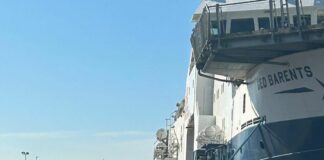 Nave Geo Barents giunta a Napoli per sbarco 75 migranti