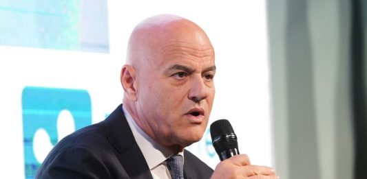Per Eni utili in crescita nel 2025, Descalzi “Risultati solidi grazie all’esecuzione della nostra strategia”
