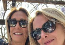 Meloni, selfie con la sorella Arianna: “A testa alta, insieme, sempre”