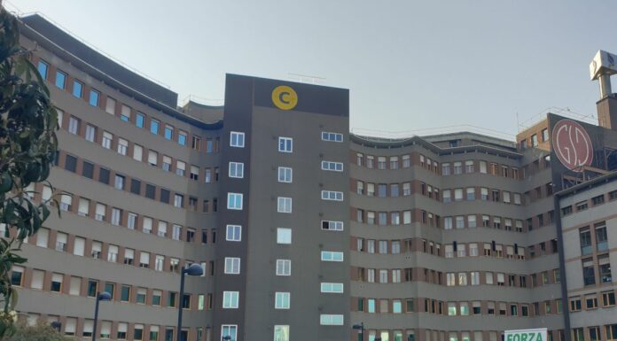 Berlusconi stabile, curato con antibiotici e chemioterapia