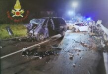 Scontro tra due auto nell’Astigiano, 4 morti