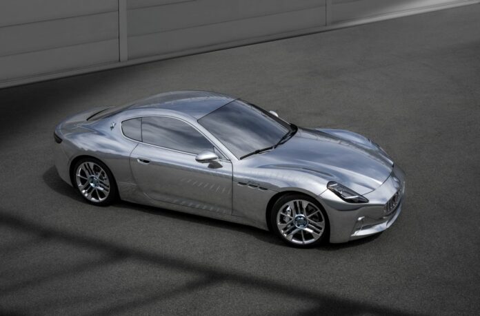00_Maserati_GranTurismoFuoriserieOne-Off_Luce