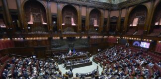 Dl migranti, il governo pone la fiducia alla Camera