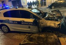 Campobello di Mazara, incendiate due auto della Polizia Municipale