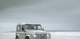 Land Rover Classic rivela la Defender Works V8 Islay Edition